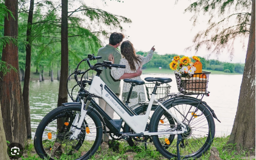 “Lạt” lối cùng xe đạp trợ lực ADO