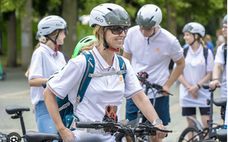 Lối sống xanh - Sử dụng xe đạp di chuyển