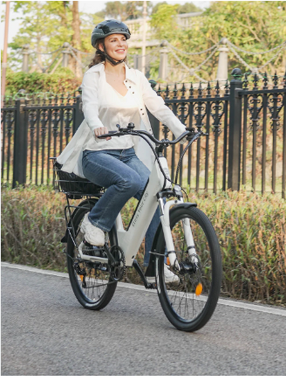 Đi xe đạp trợ lực thể thao có tác dụng gì?