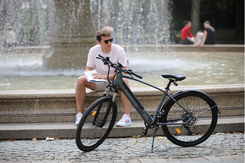 Chung tay bảo vệ môi trường cho thế hệ mai sau cùng ADO EBIKE
