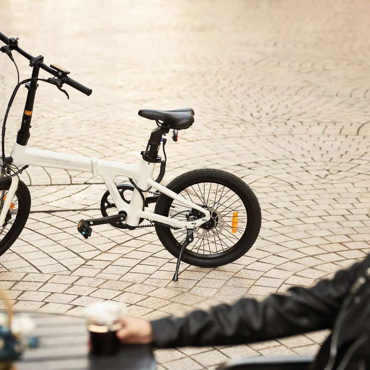 Xe đạp điện gấp  Ado A20 Lite - giải pháp tiết kiệm cho đô thị